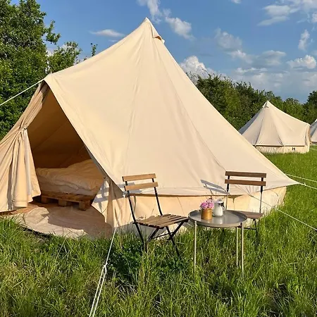 Boltinge Glamping *